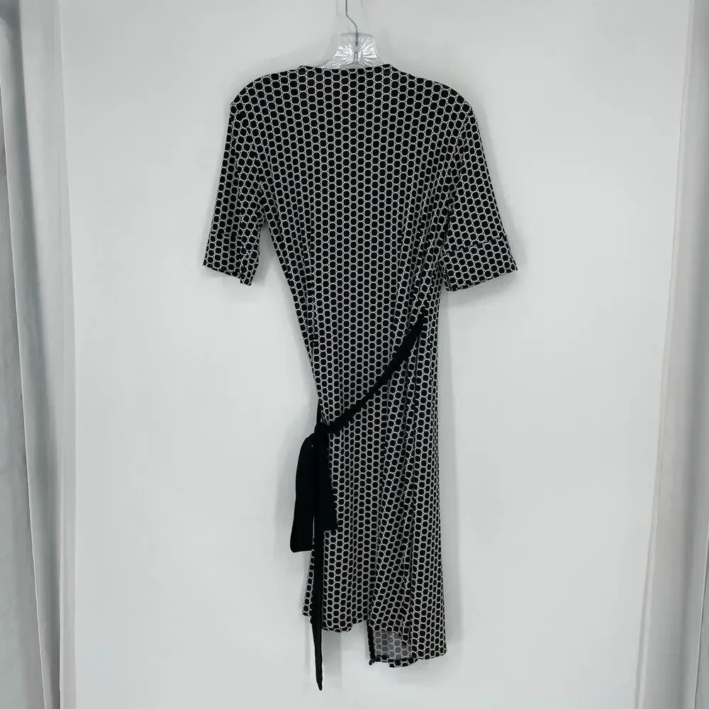 Ann Taylor Short Sleeve Geo Print Wrap Dress Size 6